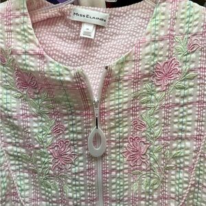 Miss Elaine Pink Plaid Seersucker Floral Zip Front Top